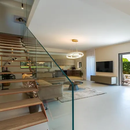 Golden Hill Vila Bale